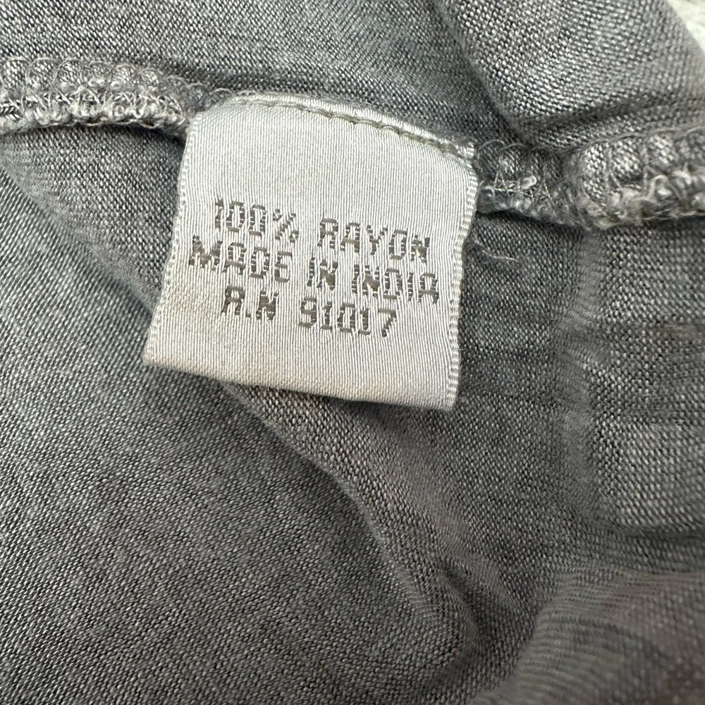 Solitaire Embroidered Boho Peasant Top in Gray Size Medium - Picture 13 of 17